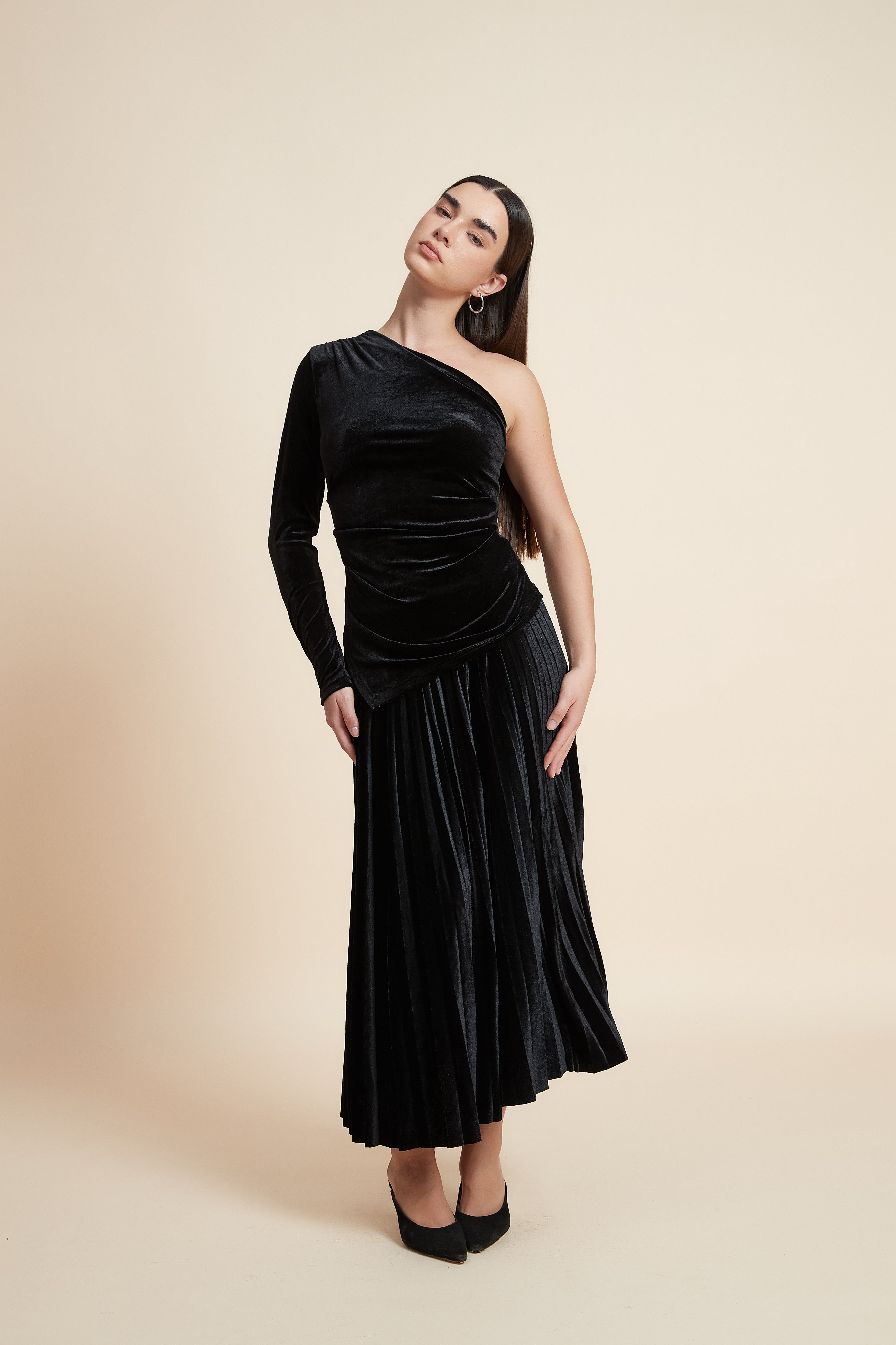 Solid Waist-Length One-Piece Top