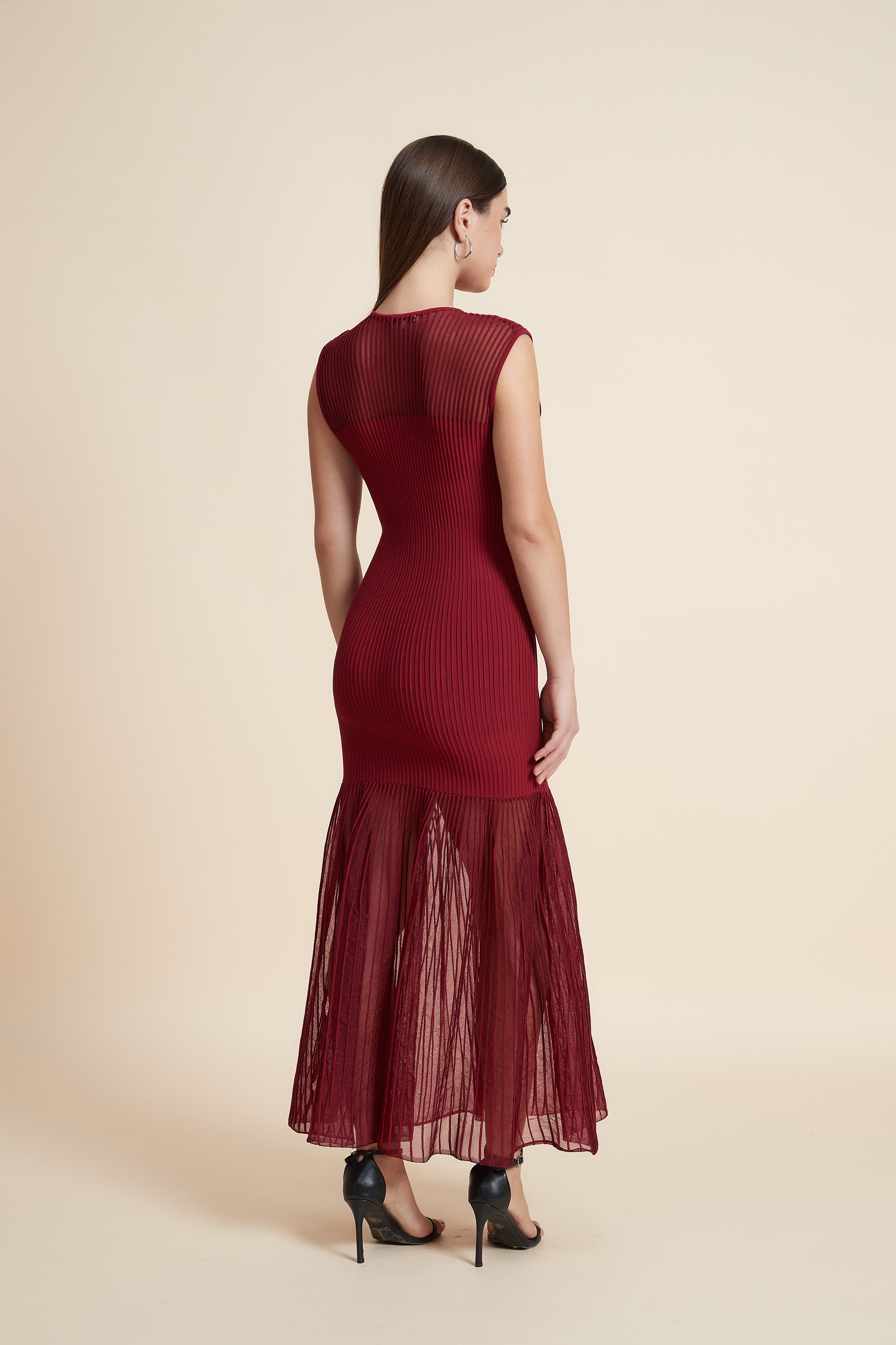 Simple Sleeveless Midi Dress