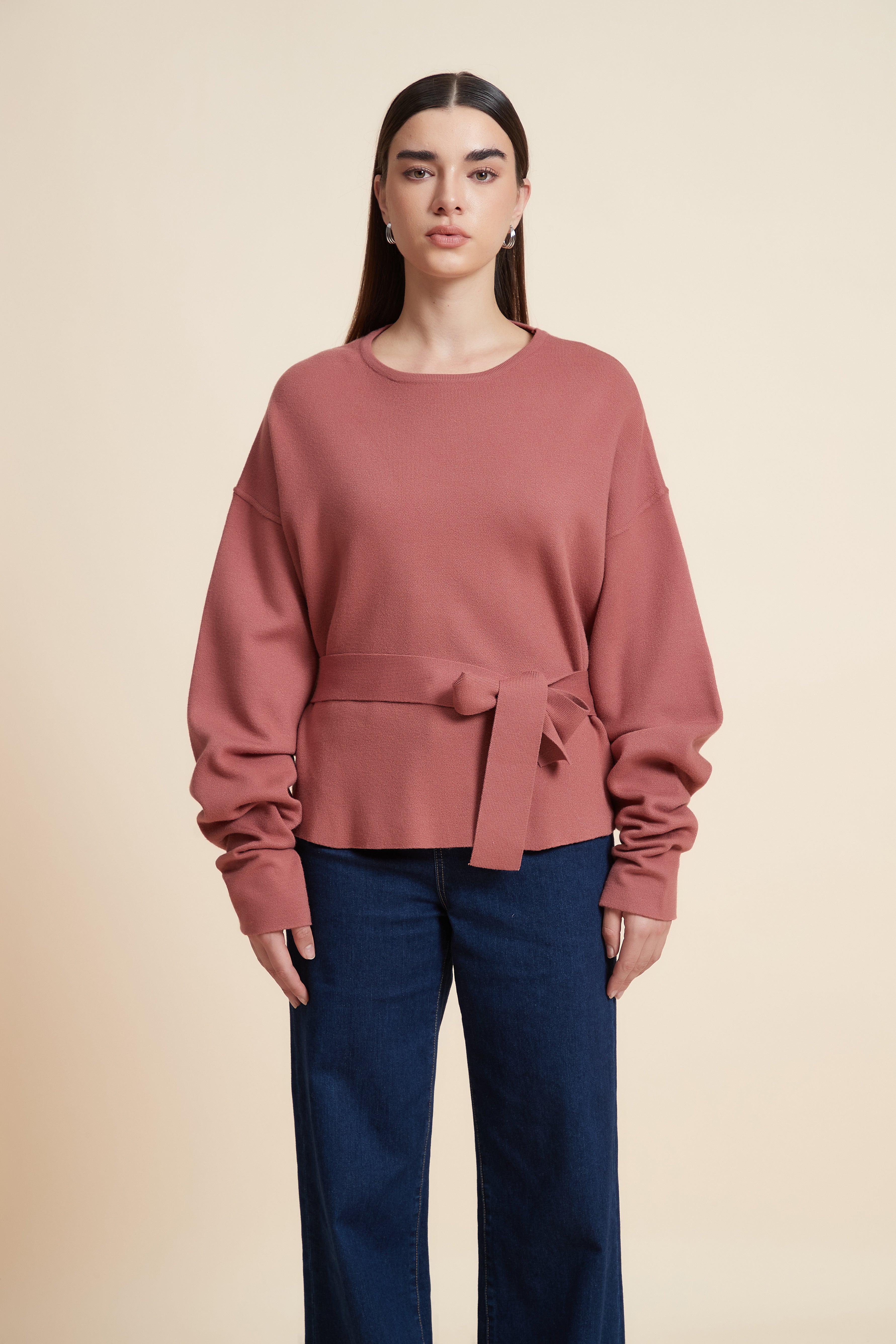 سويت شيرت سادة بكم طويل واسع