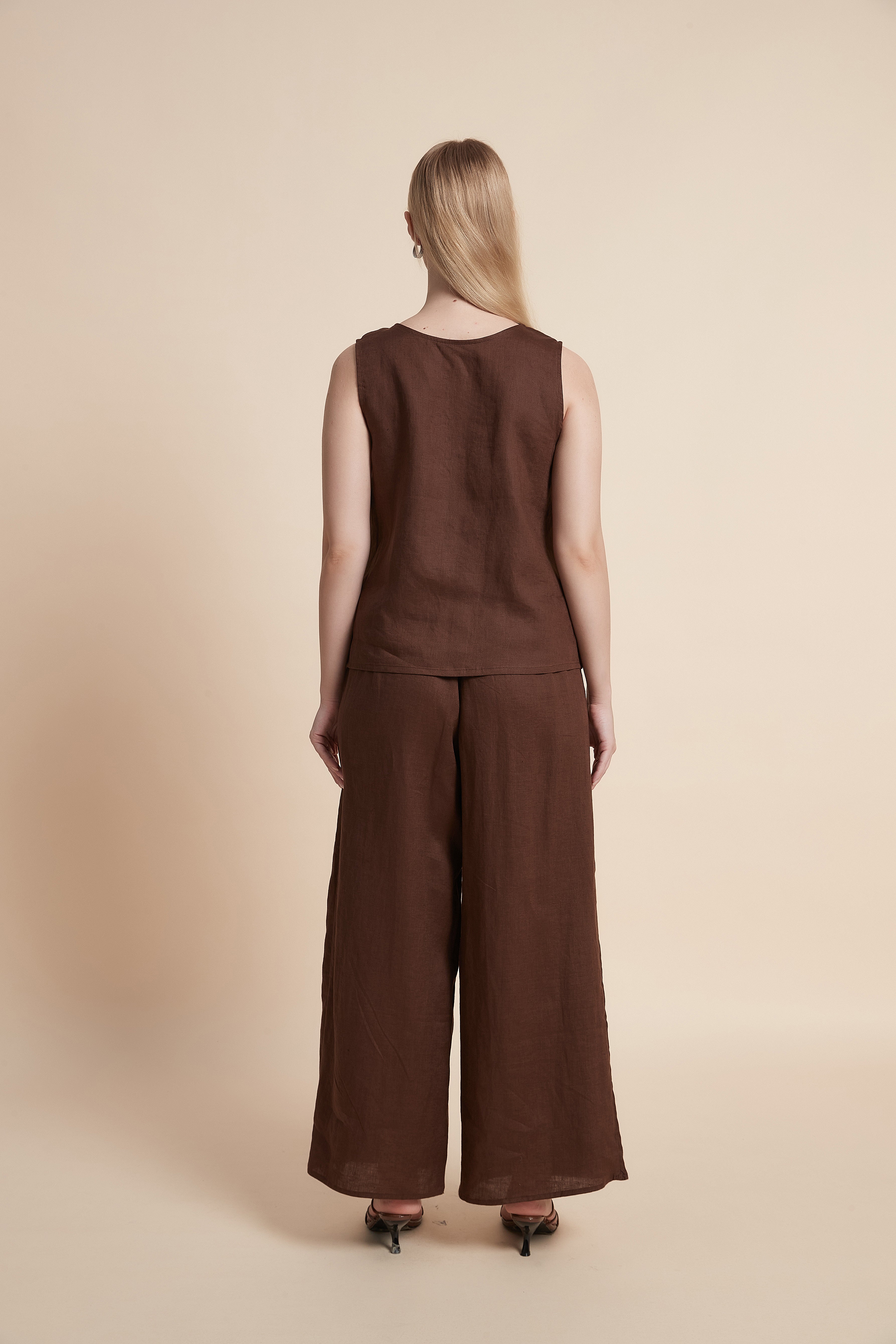 Plain Sleeveless Midi Blouse