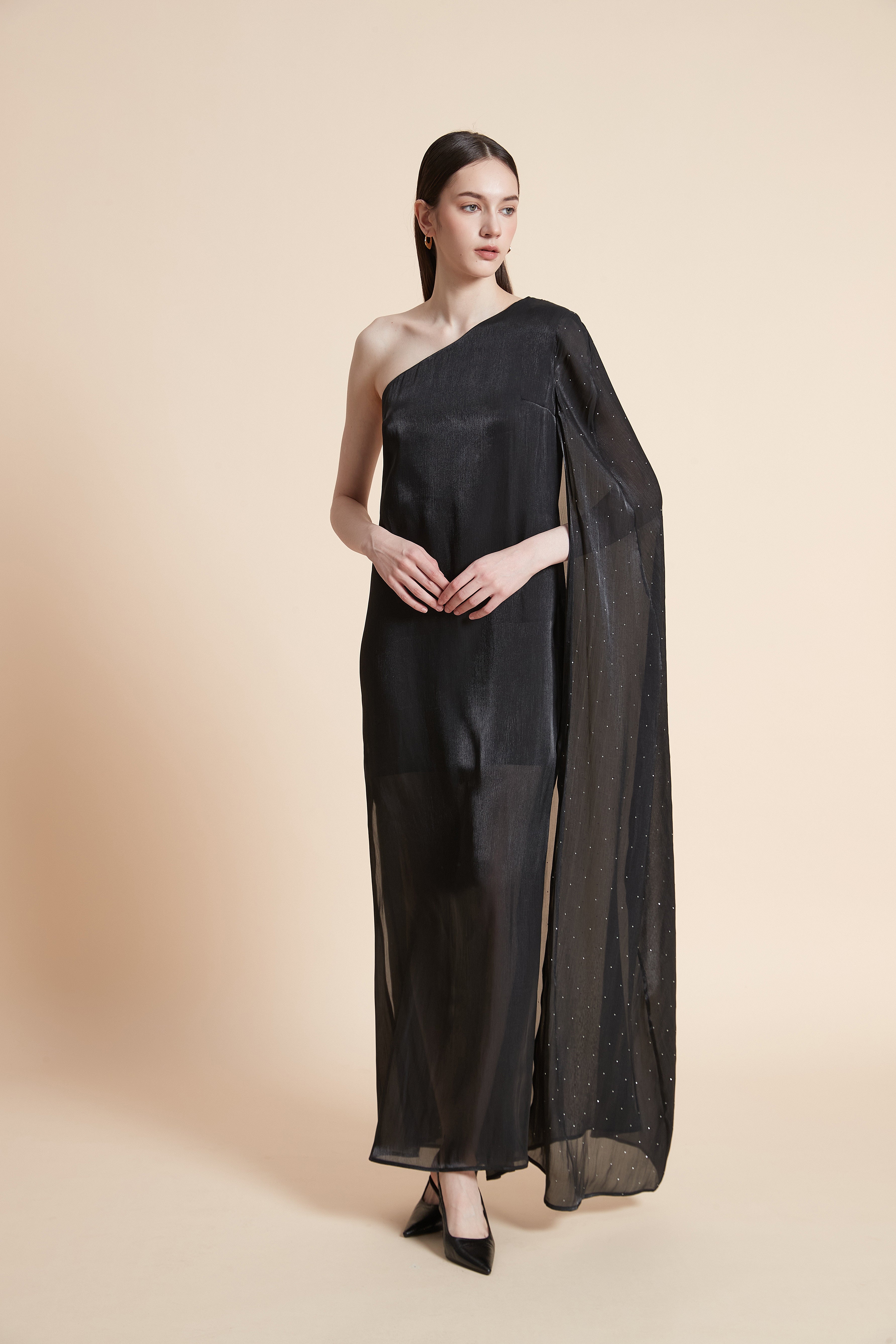 فستان ماكسي سادة بدون أكمام