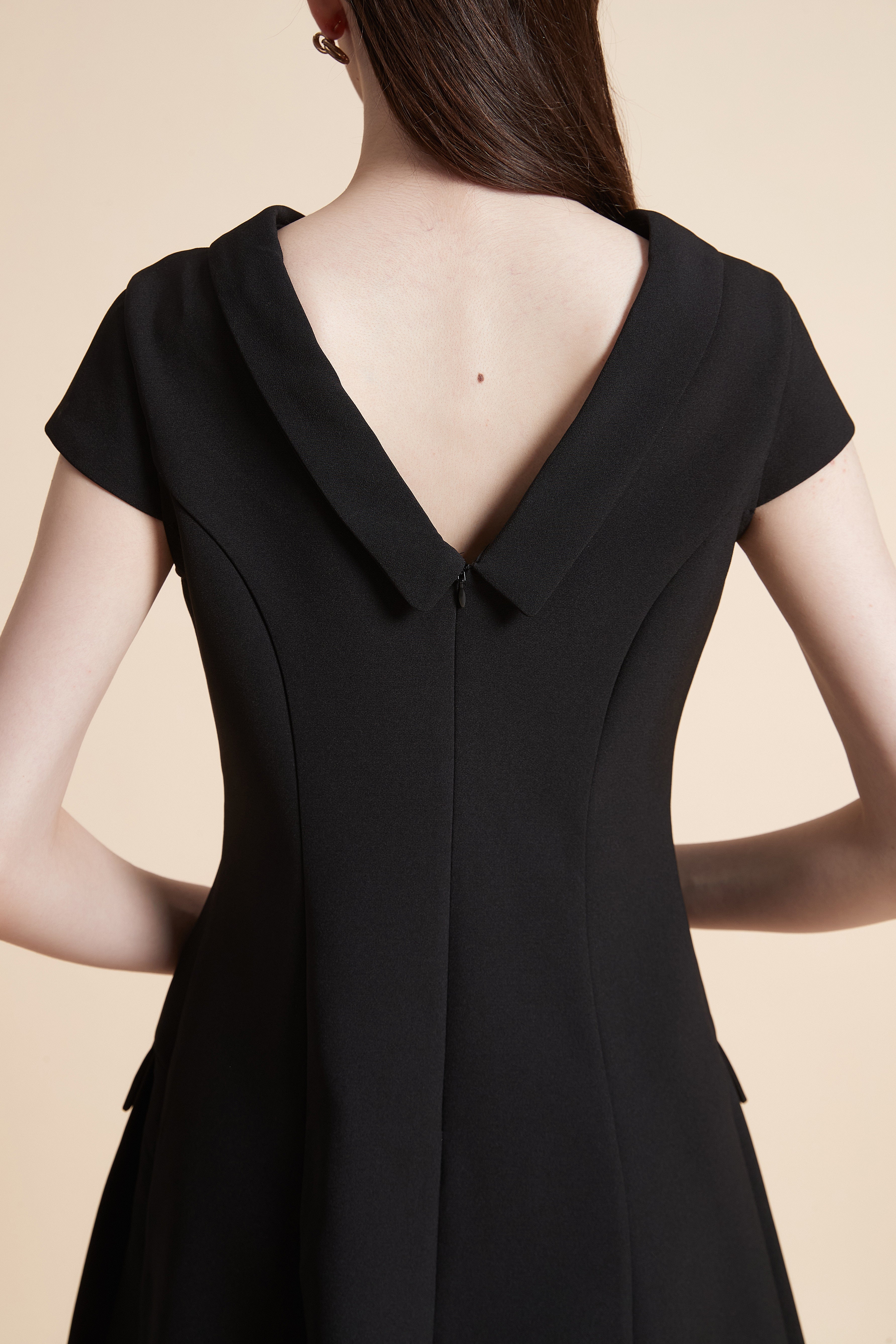 Short Plain Dress with Short Sleeves