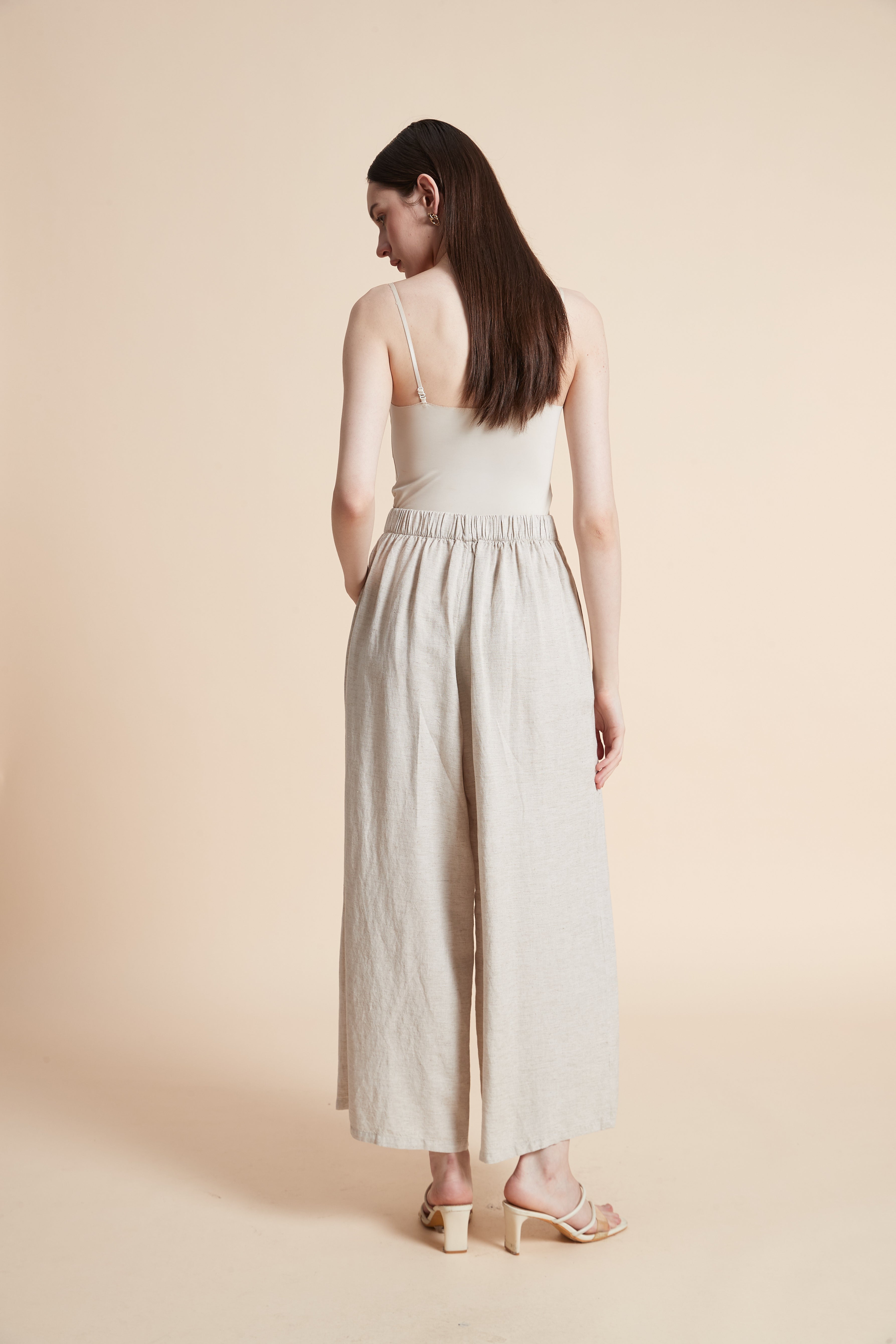 Wide-Leg Plain Dress Pants