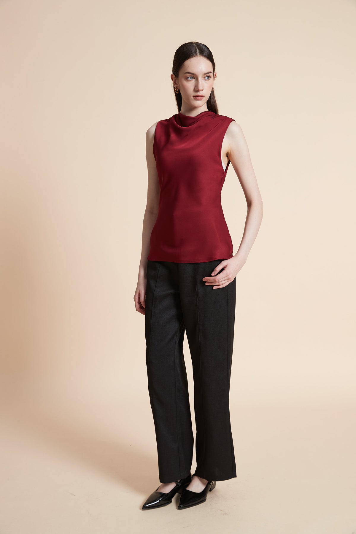 Soft Sleeveless Solid Blouse