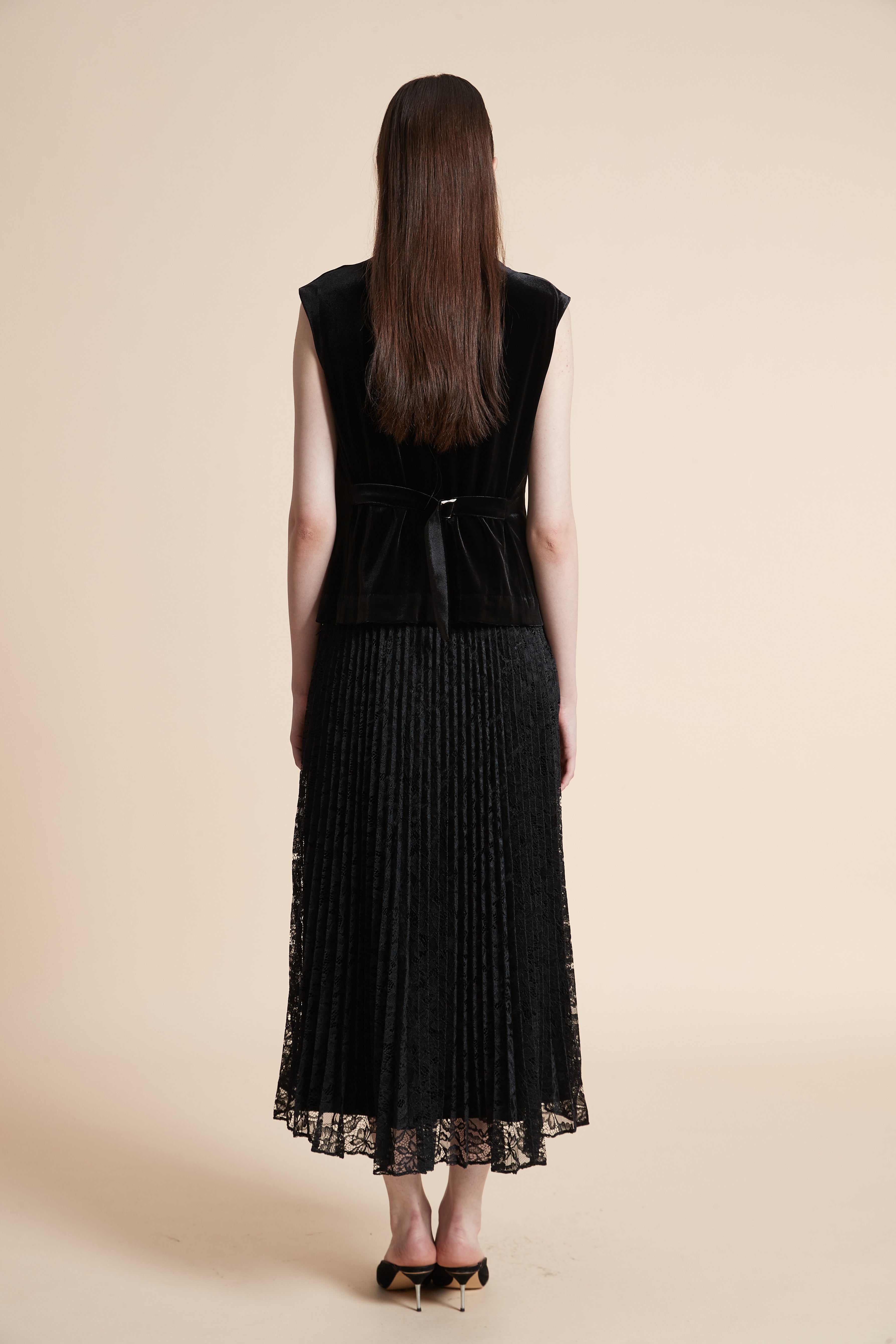 Pleated Sleeveless Midi Dress