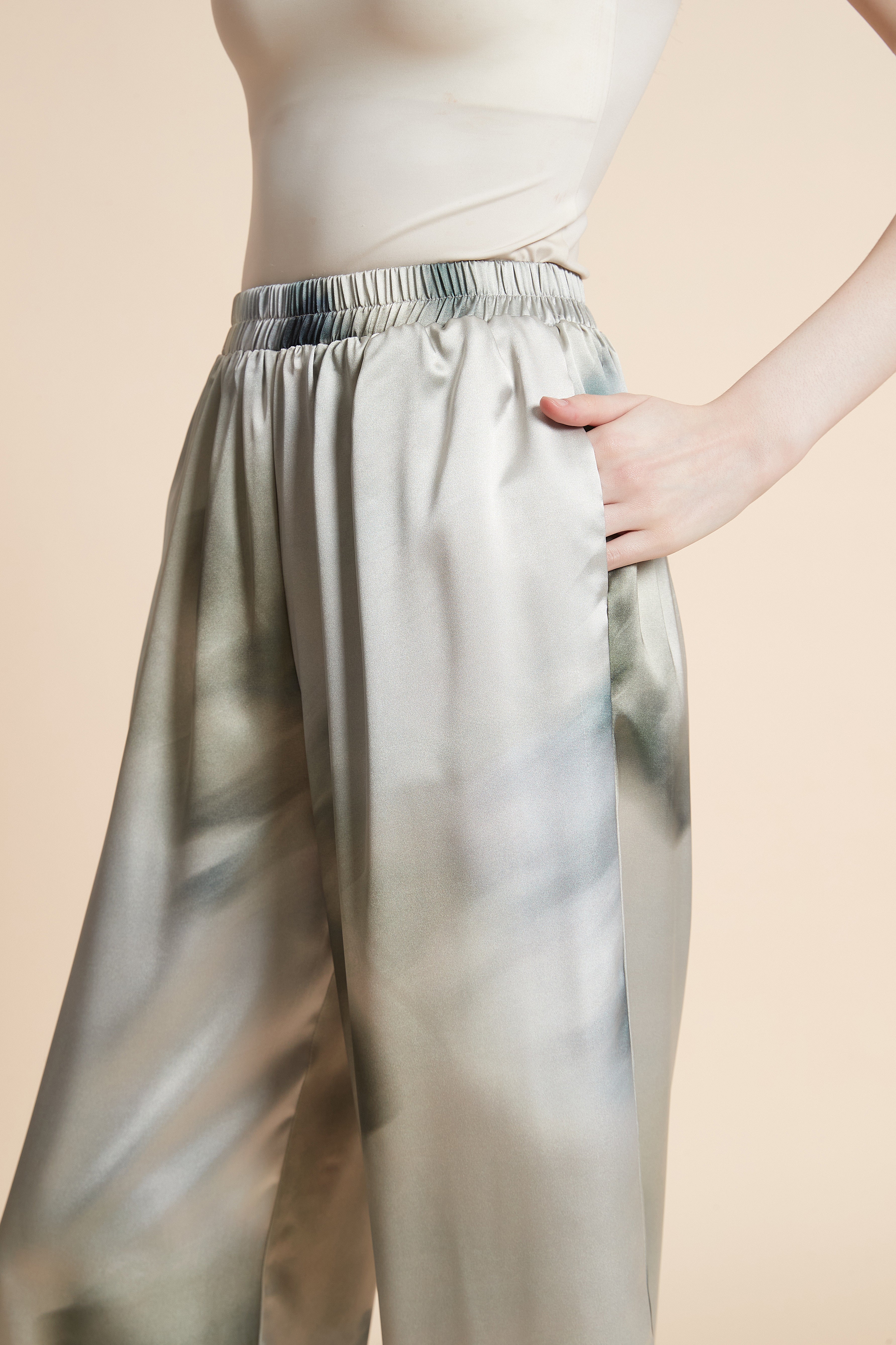 Printed Wide-Leg Trousers