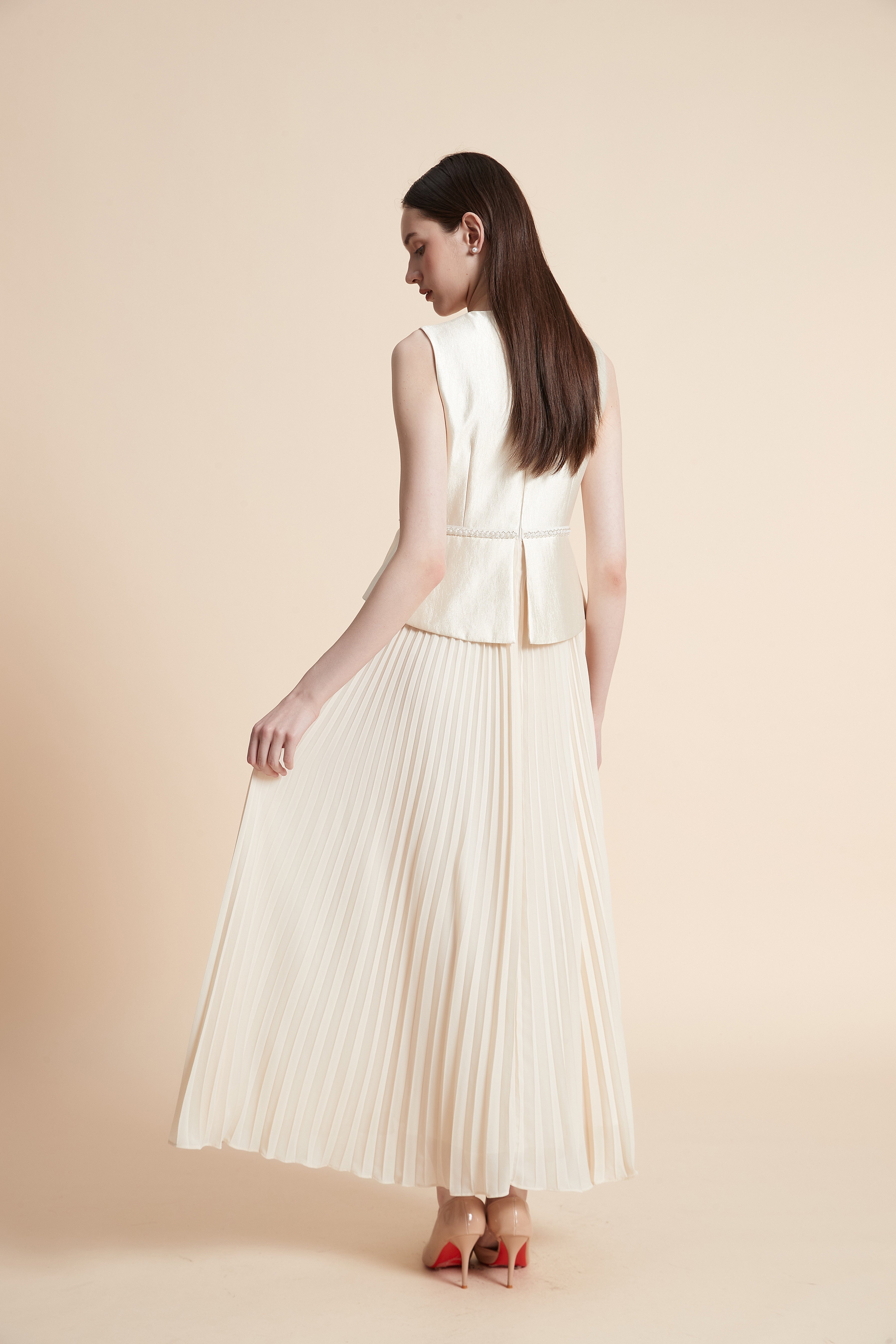 فستان ماكسي سادة بدون أكمام بليسيه