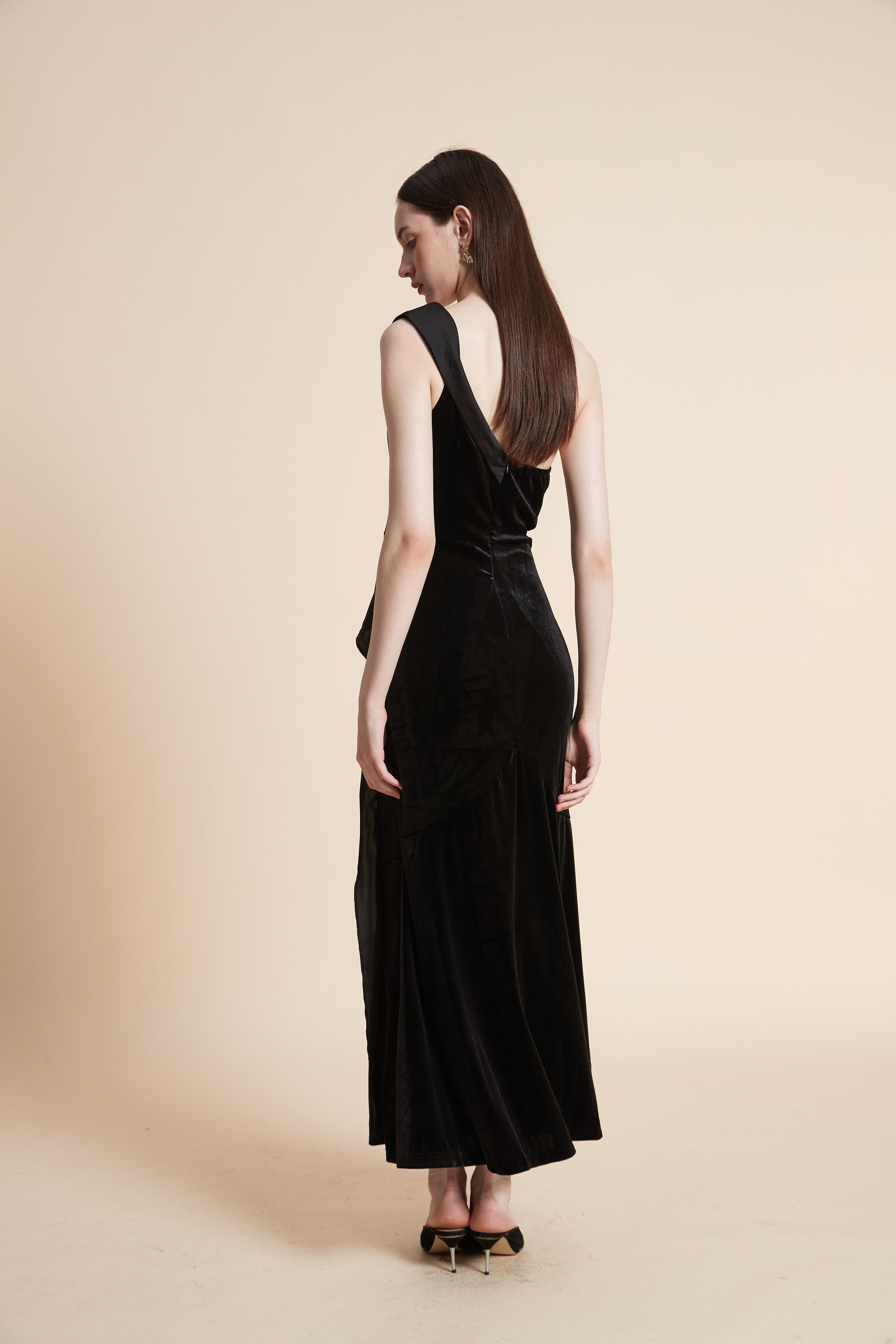 Solid Sleeveless Maxi Dress