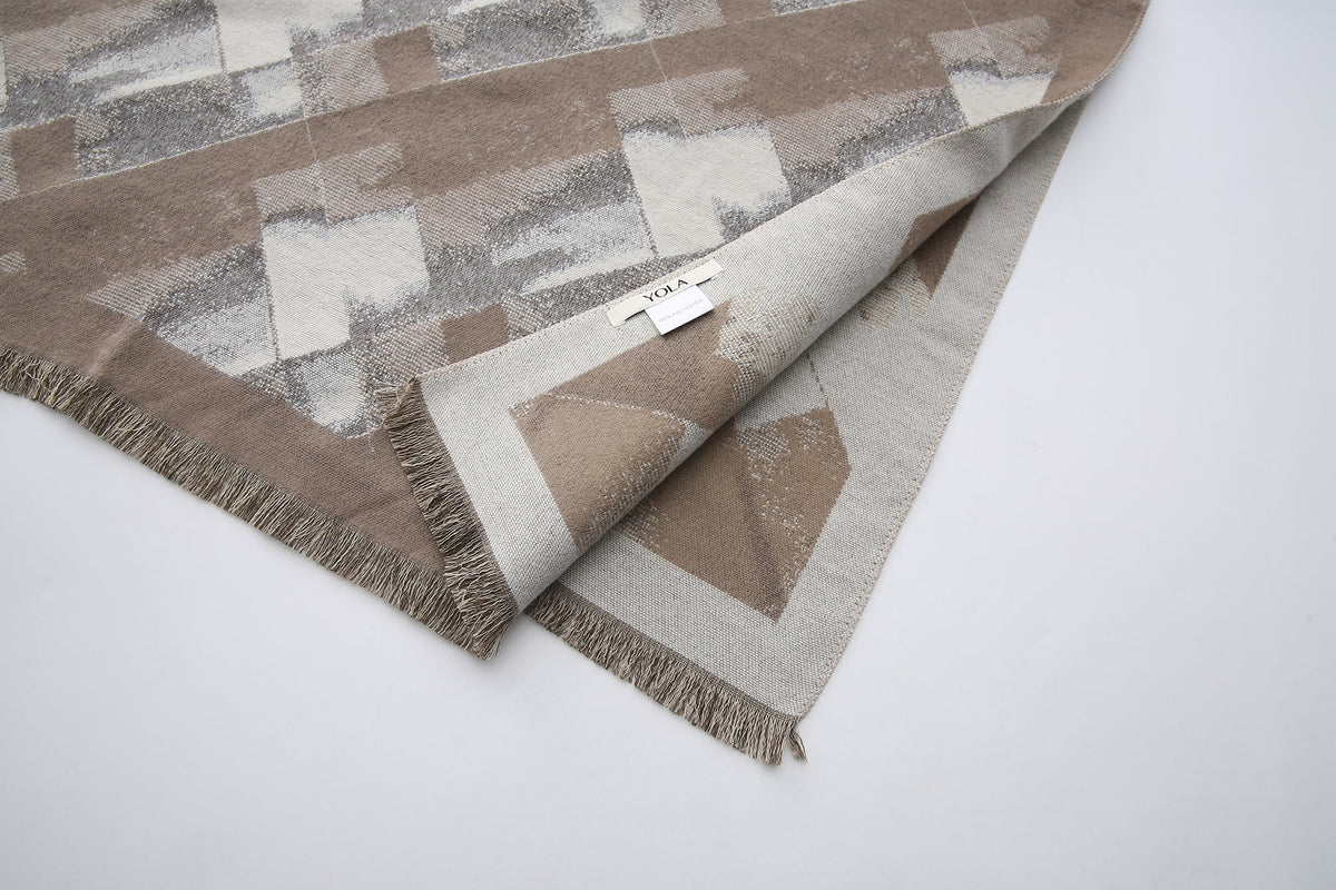 Long Patterned Oval-Neck Shawl