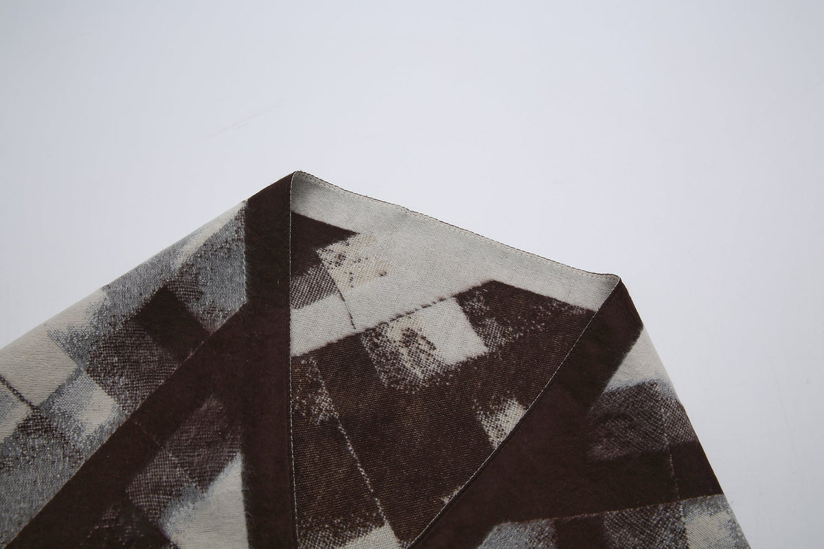 Long Patterned Oval-Neck Shawl