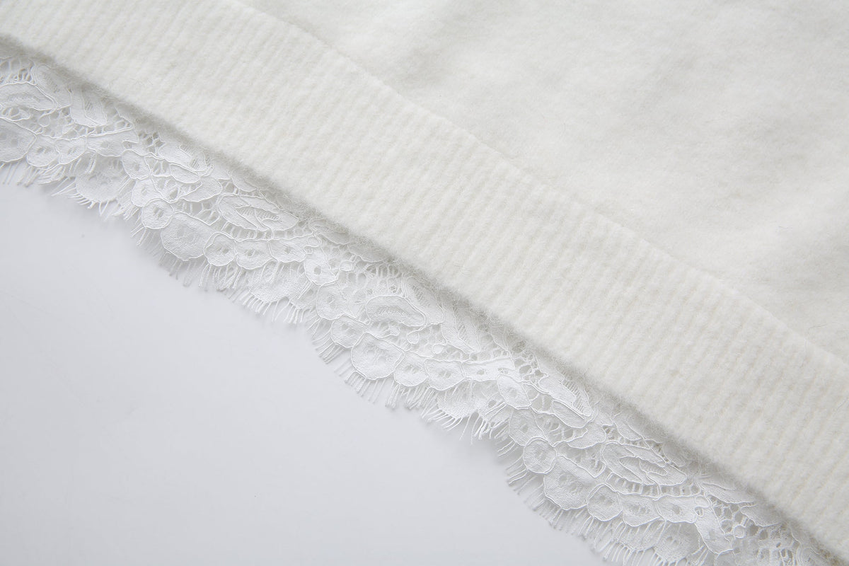 Short Plain Long-Sleeve Sweater With Lace Hem