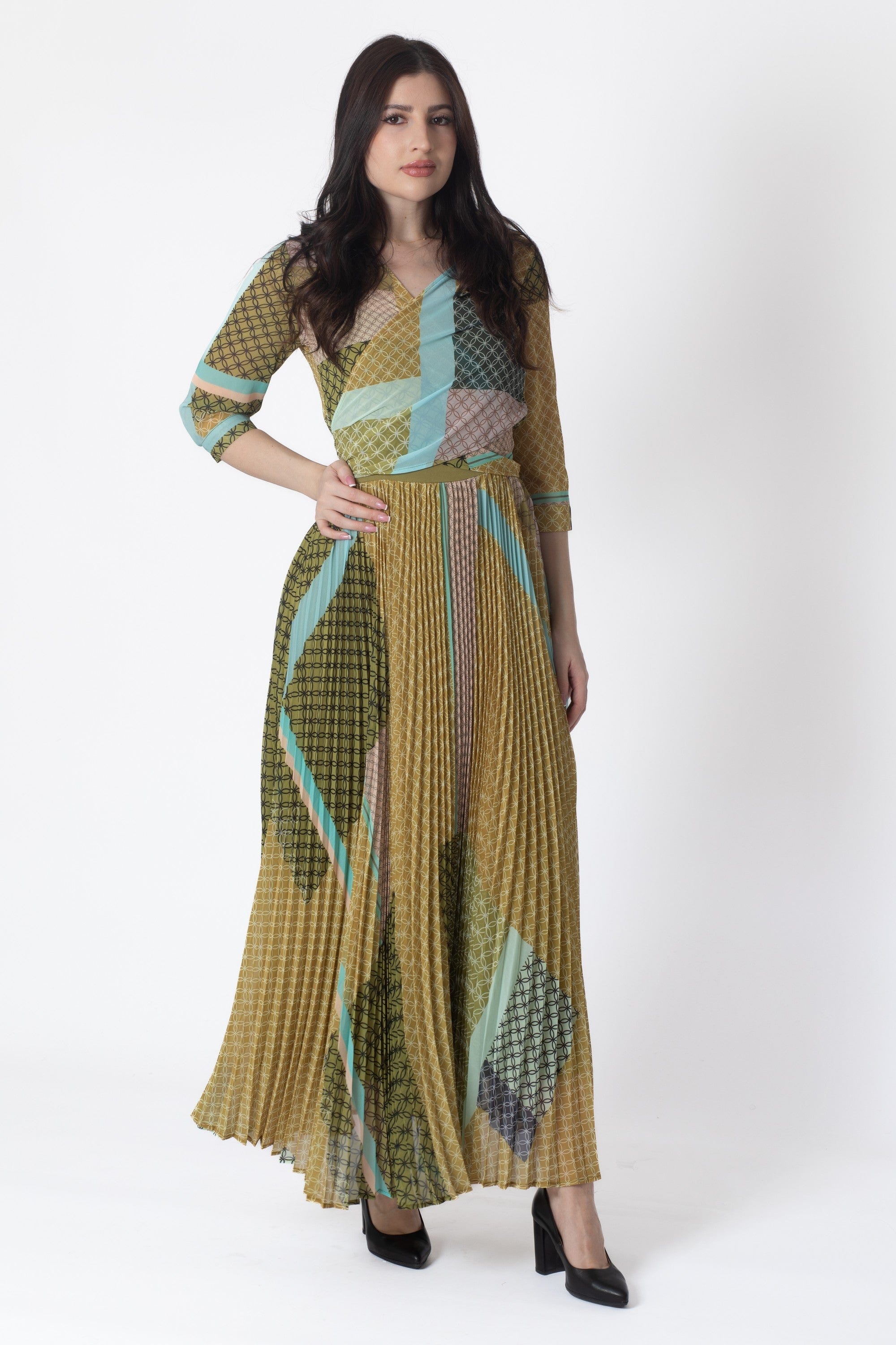 Yola Printed Pleated Maxi Dress