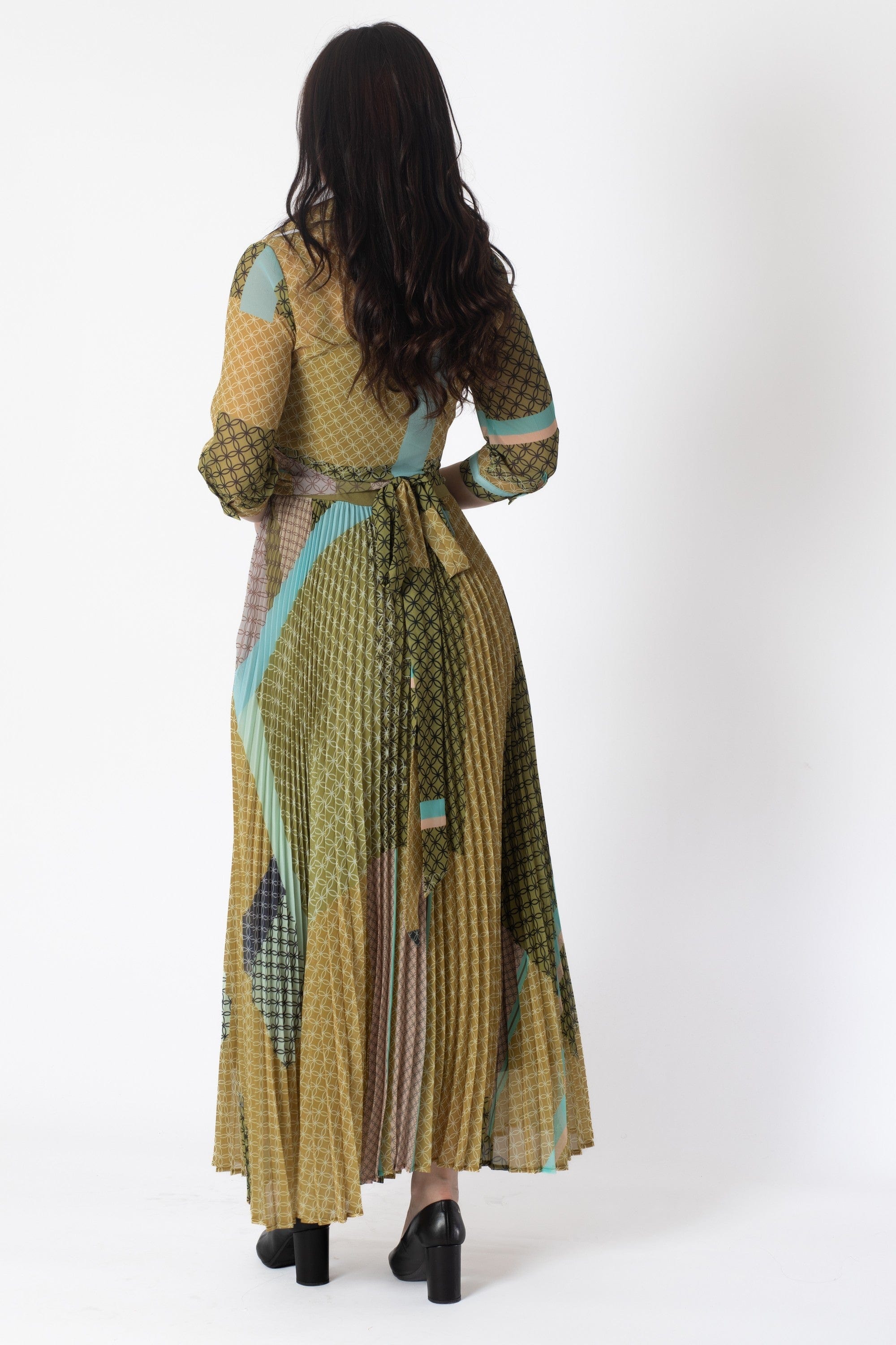 Yola Printed Pleated Maxi Dress