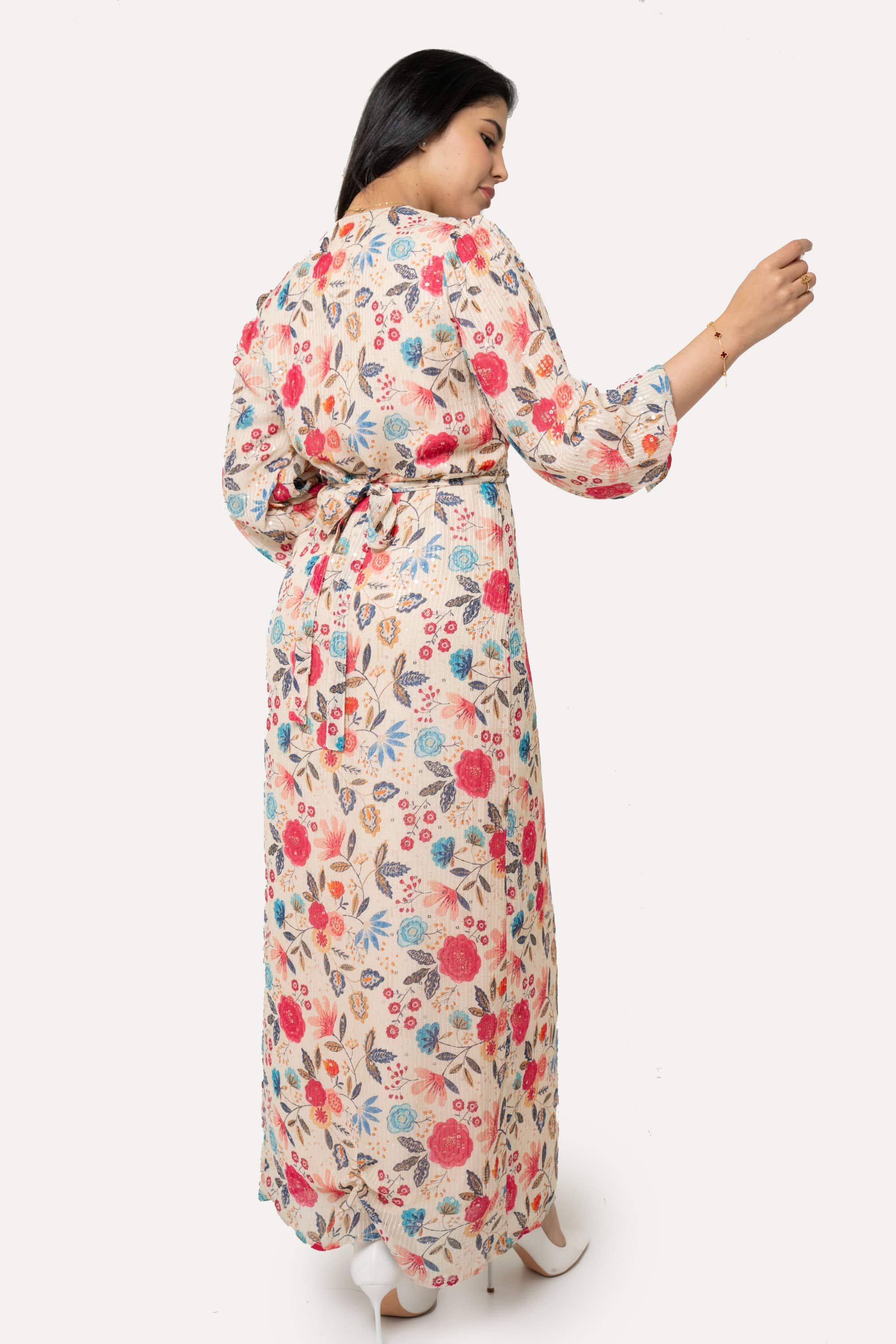 Long Dress With High Waist Belt And Printed Neckline