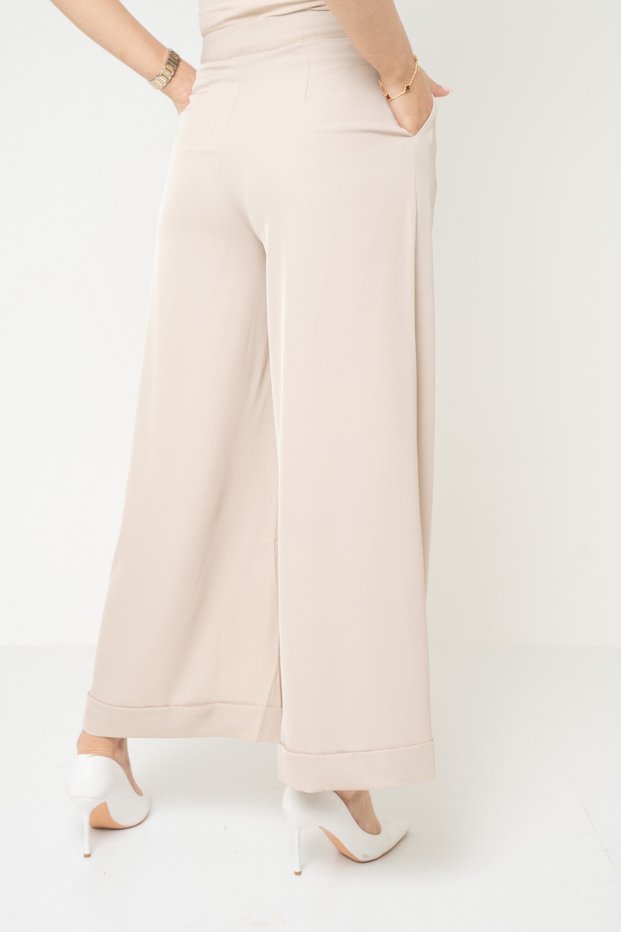 Classic Wide Long Pants