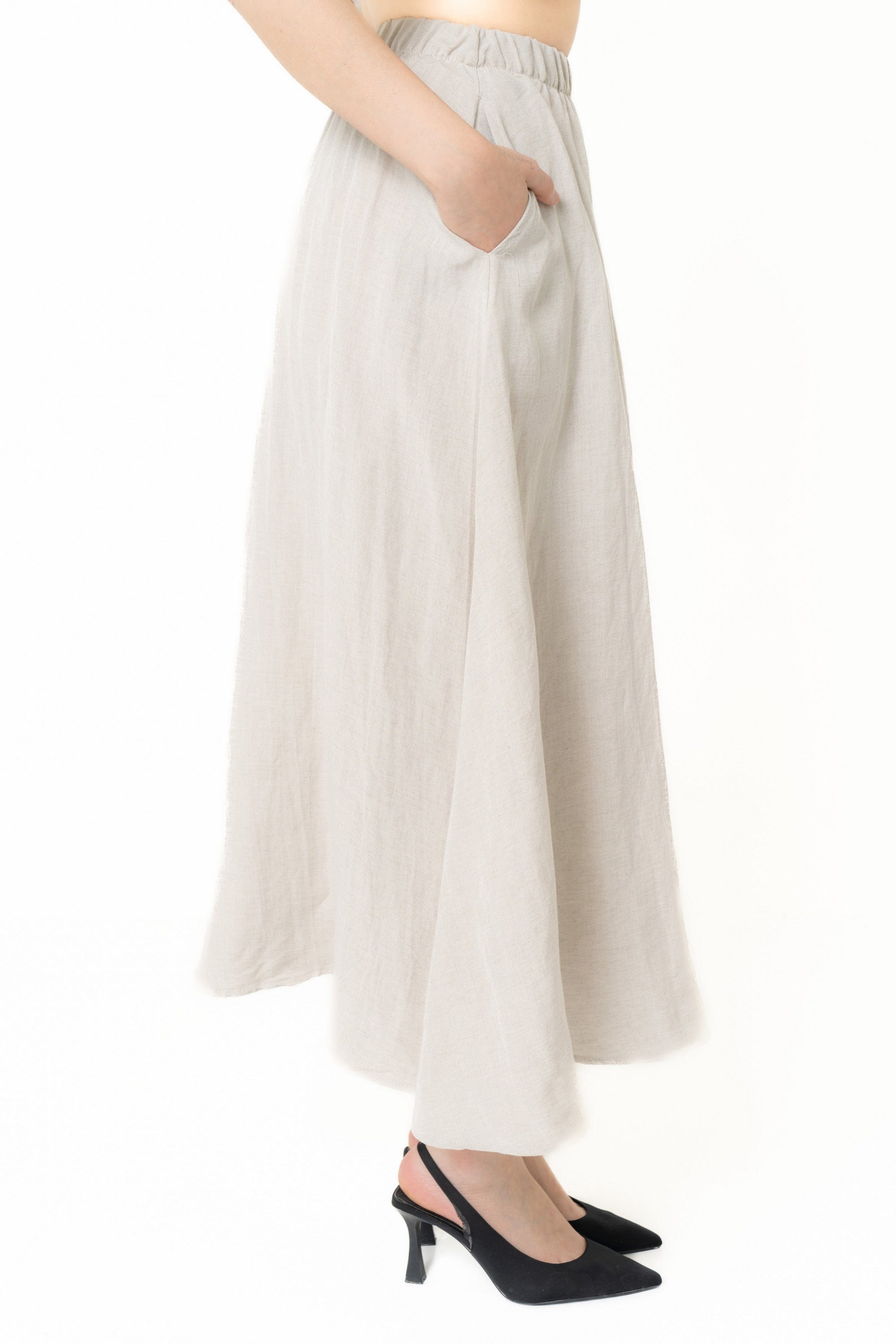 Wide Plain Long Skirt With Ruffled Waist