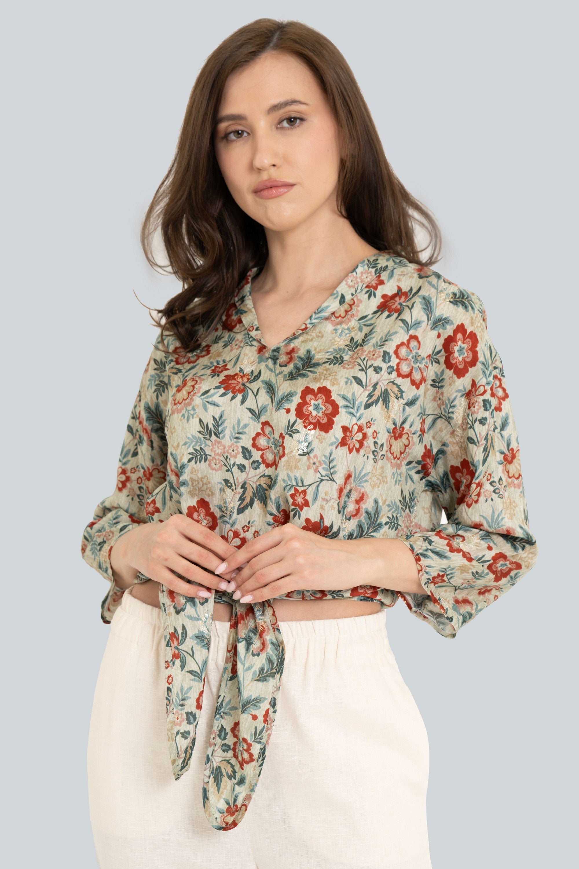 Yola Short Blouse with Floral Pattern