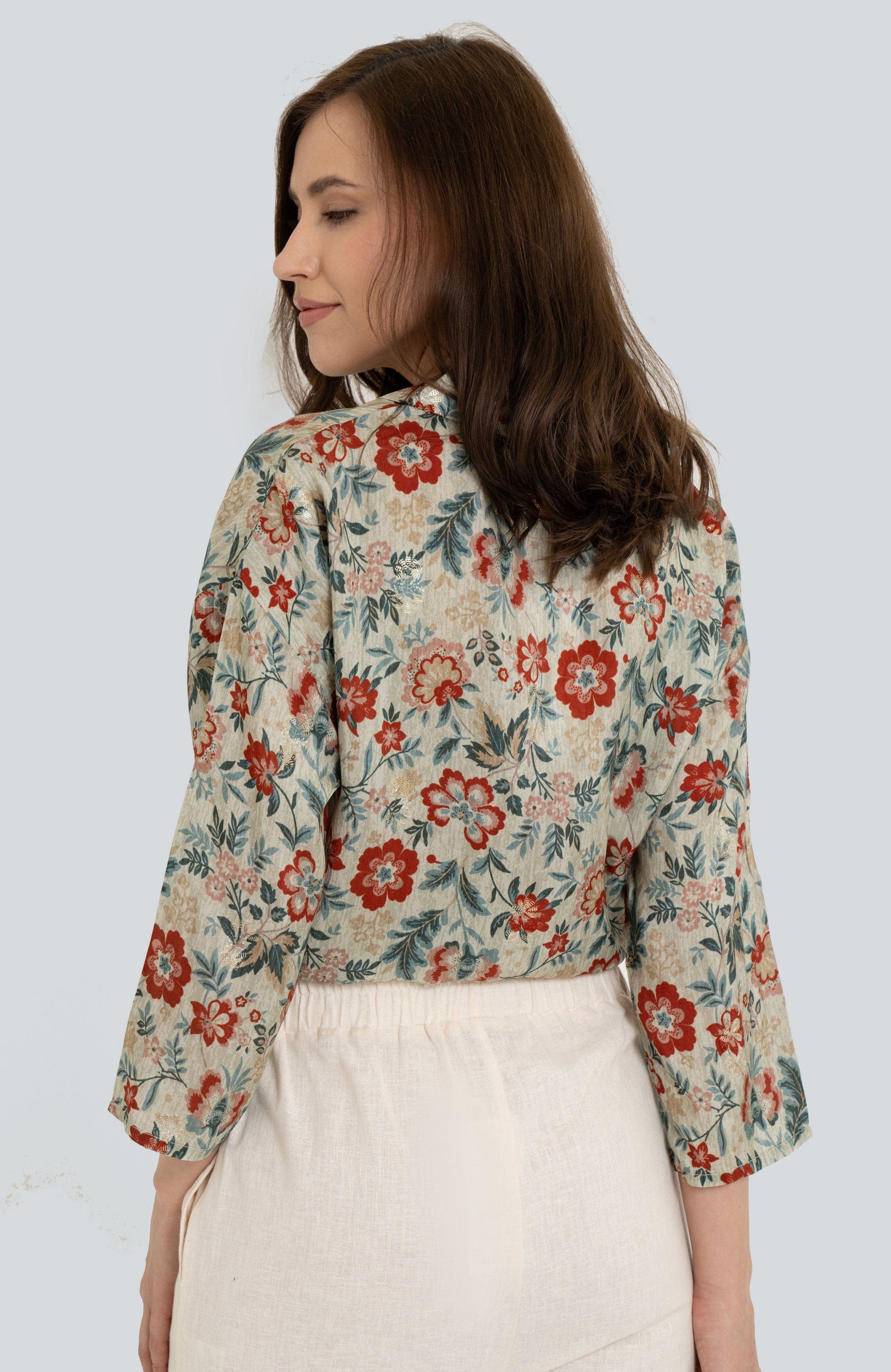 Short Blouse With Floral Pattern