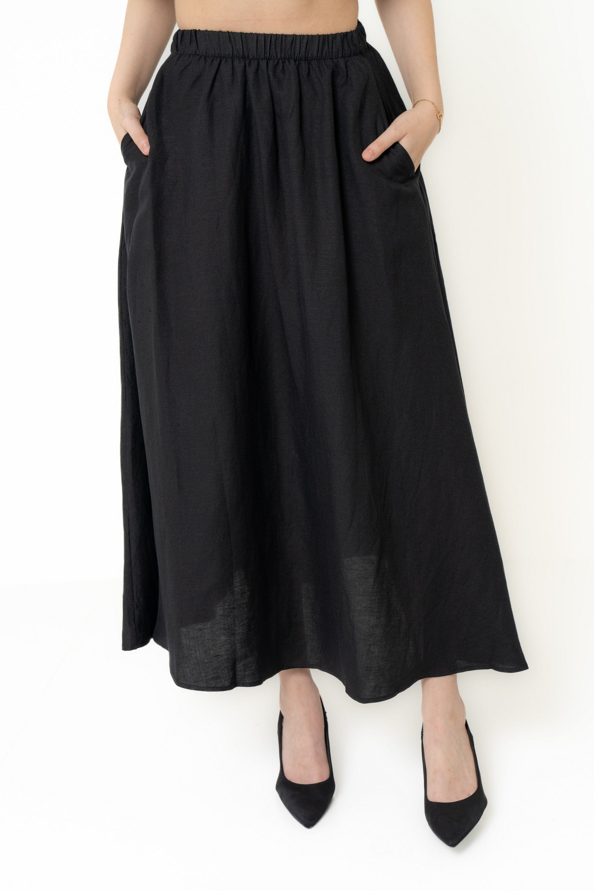 Yola Long Skirt with Pockets and Ruffled Waistband