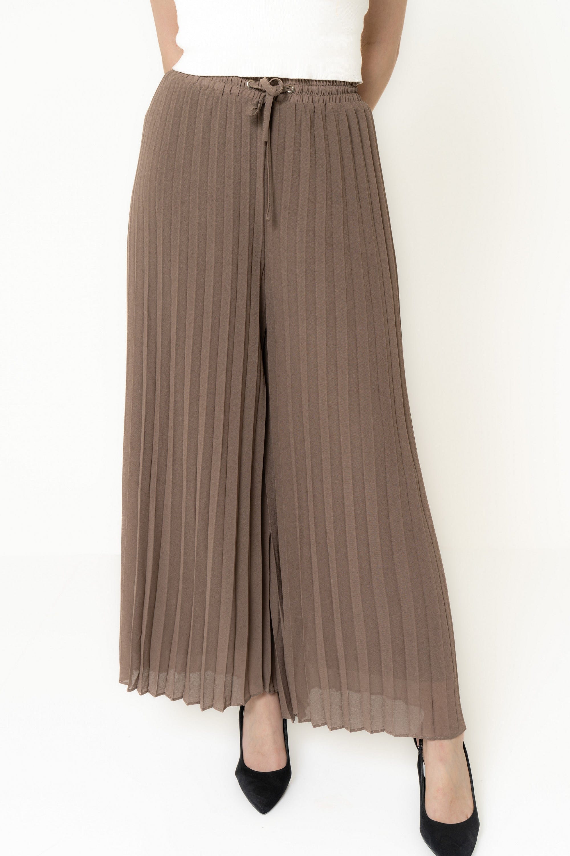 Yola Wide Long Ruffled Pants