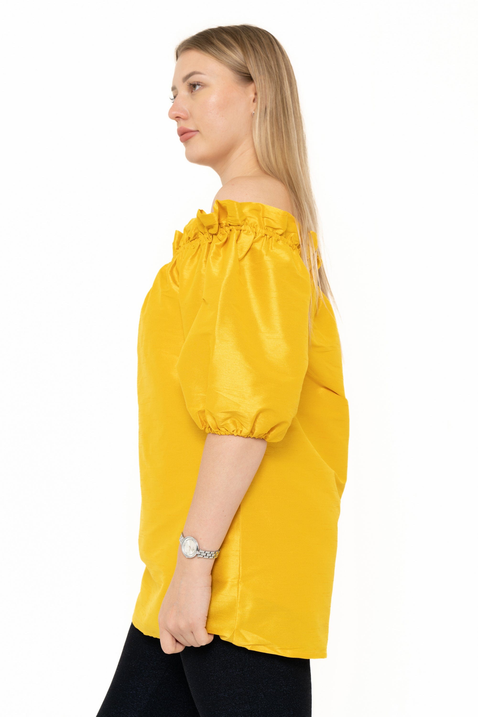 Off-Shoulder Short Sleeve Blouse