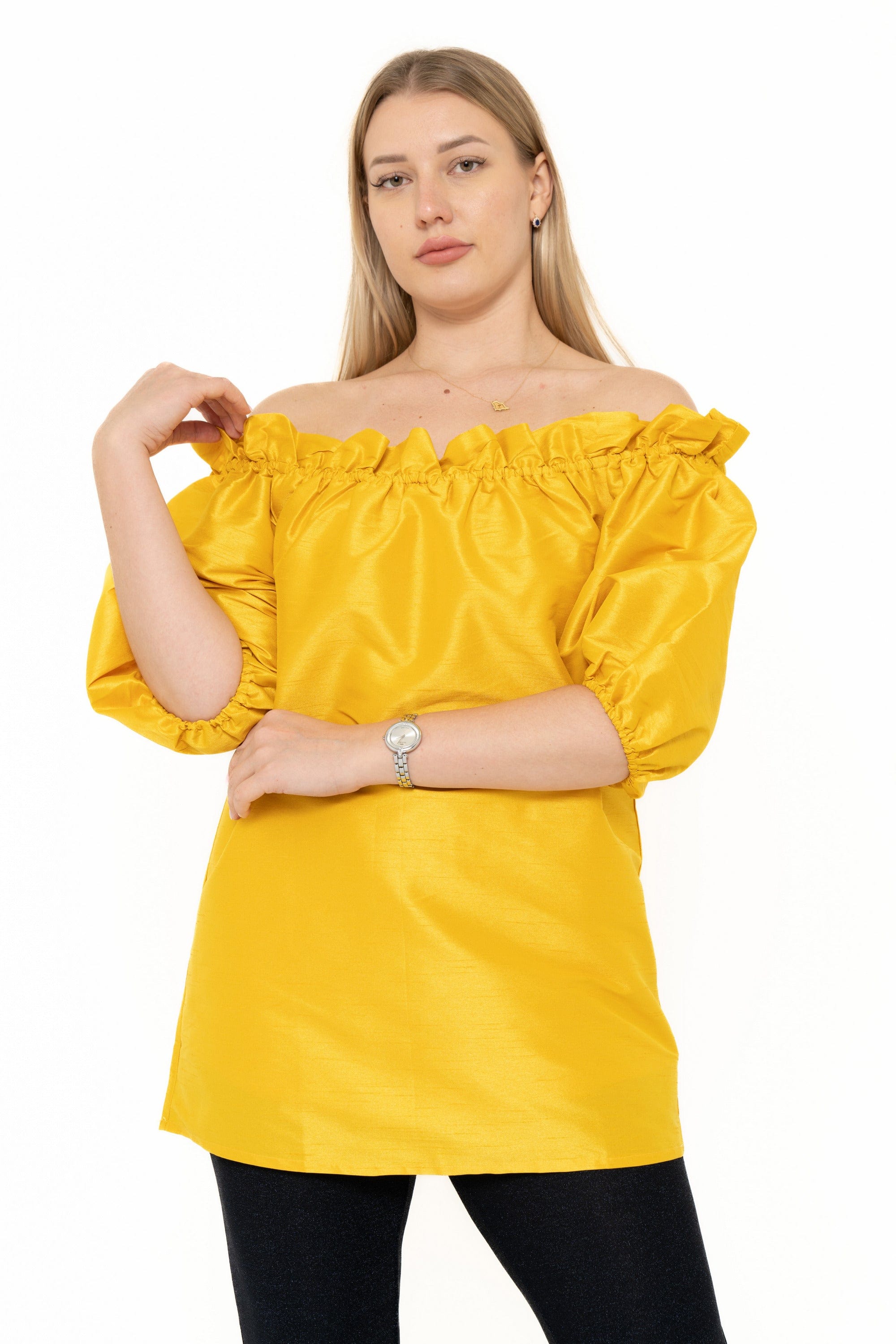 Off-Shoulder Short Sleeve Blouse