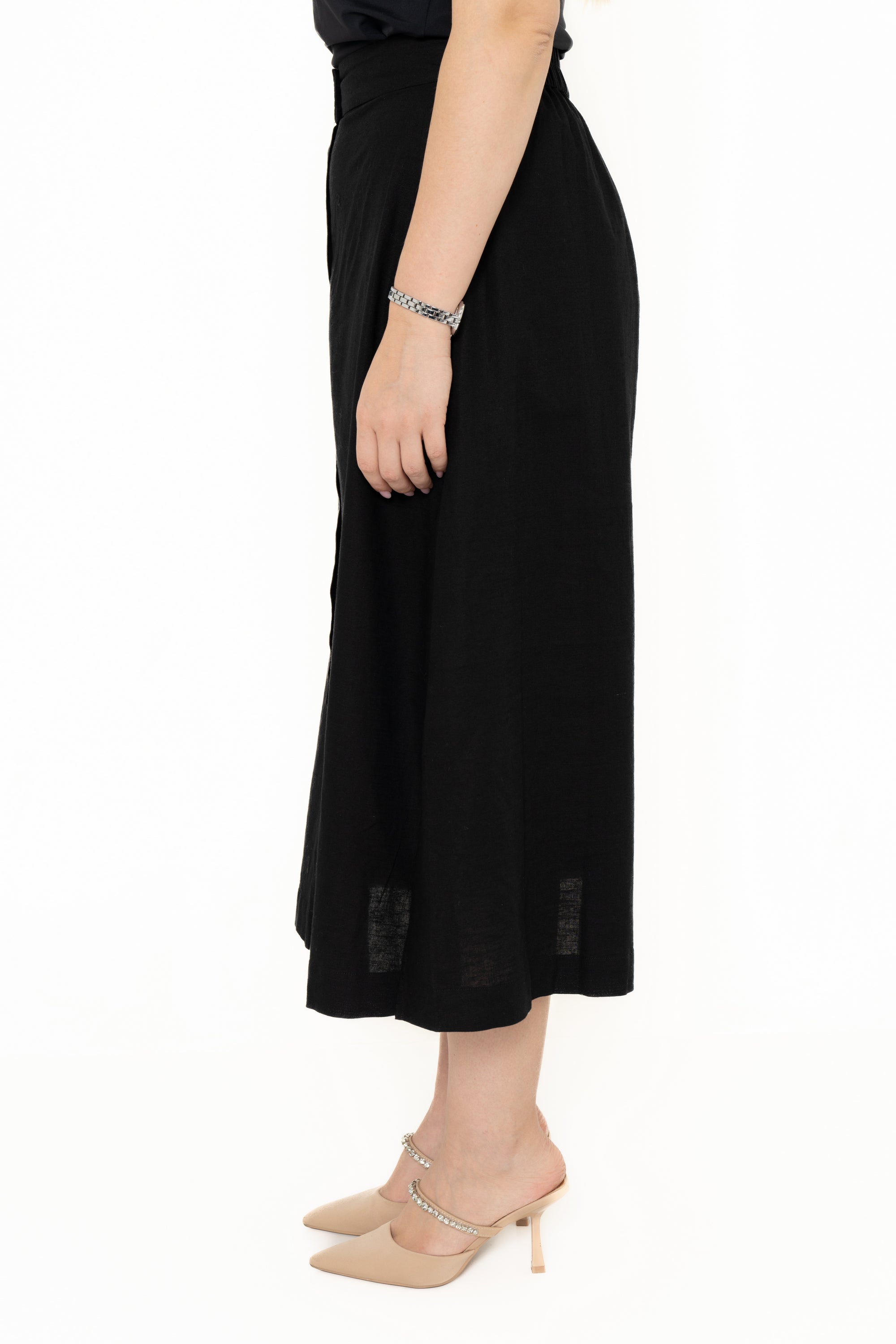 Yola Plain skirt with front buttons, high waist,